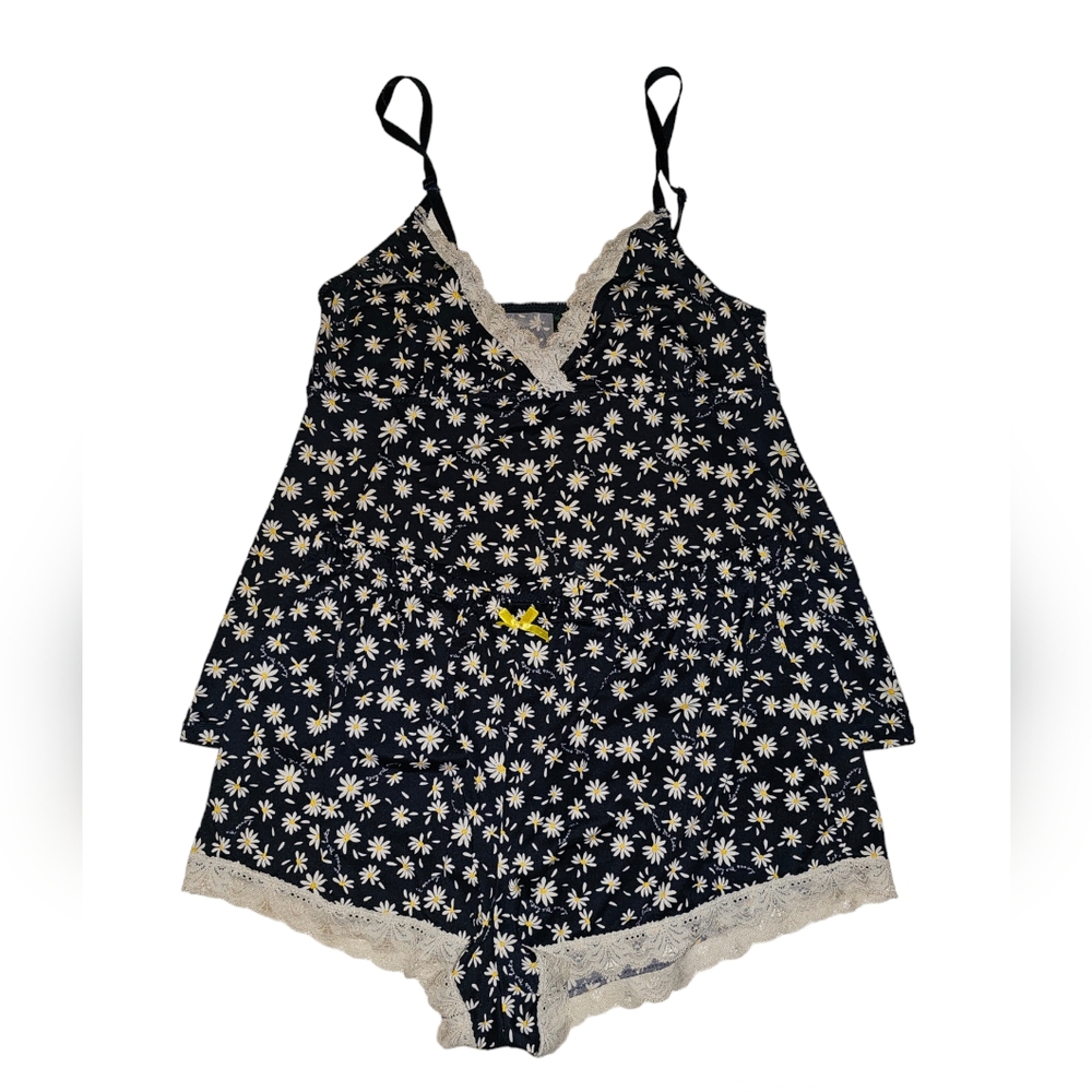 ***3/$30*** Lauren Ashley Sleepwear Set